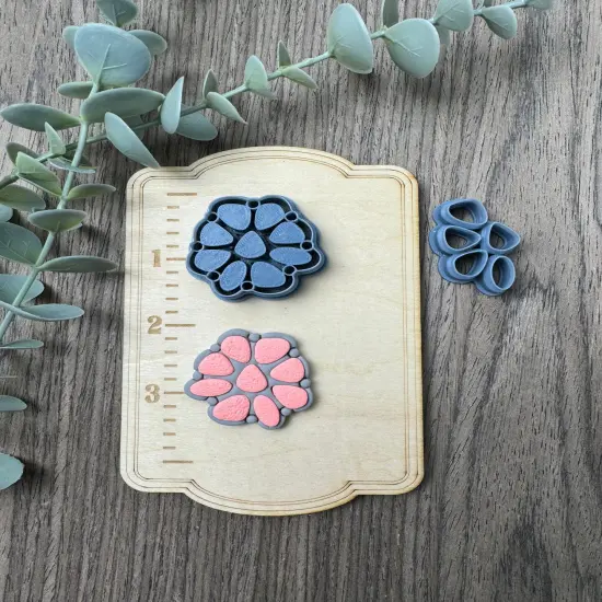 Organic Daisy Cluster | Faux Turquoise | Country Western Clay Cutters {6}