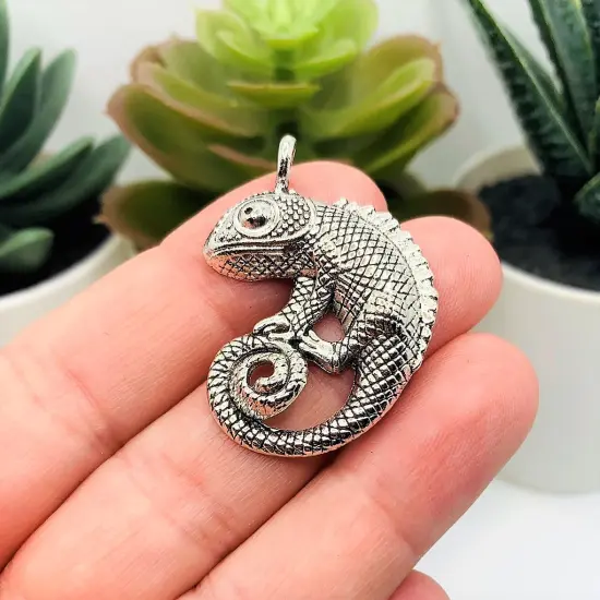 Large Chameleon Pendant Charms, 27x35mm {2}