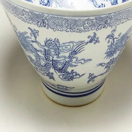 AA Importing 59818 16 Inch Blue & White Bowl {3}