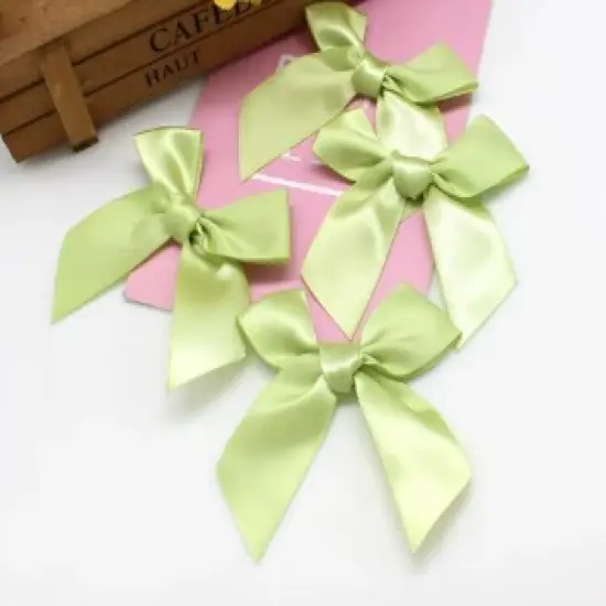 12 CtSage Green Bow Satin Ribbon {1}