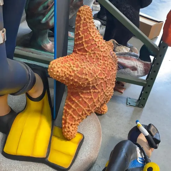 Comic Cushion Starfish Statue {4}
