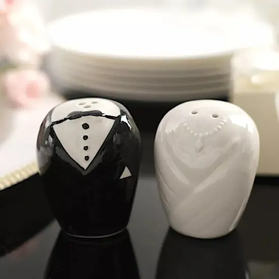 2.5" Bride & Groom Salt and Pepper Shakers {4}
