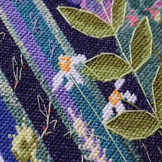 Cross-stitch kit - Dense forest {5}