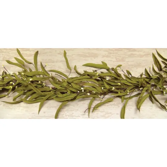 Herb Garland With Citron Pip Berries {1}