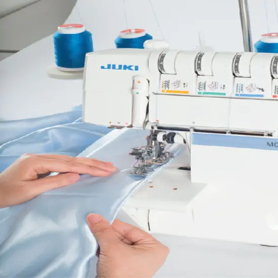 JUKI MO-735 2-Needle, 2/3/4/5 Thread Serger Overlock Machine {5}