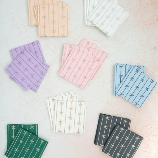 GOLD SIGNATURE BOW SMALL NAPKINS {5}