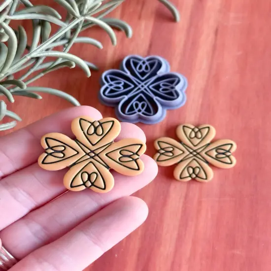 CELTIC POINTED FOUR CLOVER | IRISH ST PATRICKS DAY | CLAY CUTTER {2}