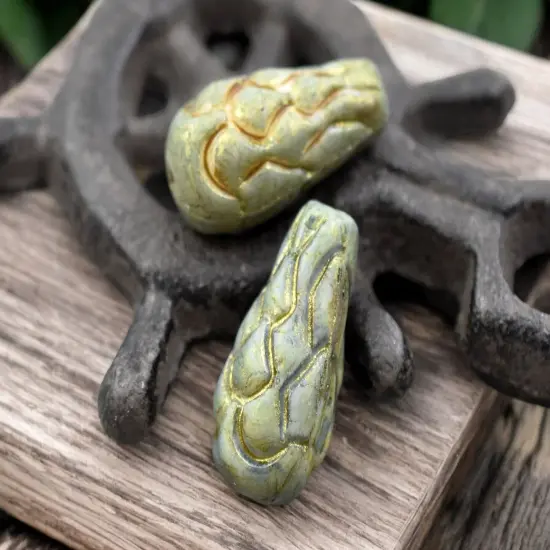 *6* 25x12mm Alabaster Green Moss Mermaid Scale Large Drop Beads {3}