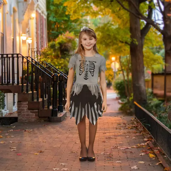 Northlight Gray Pirate Skeleton Girl's Children's Halloween Costume - Medium {6}