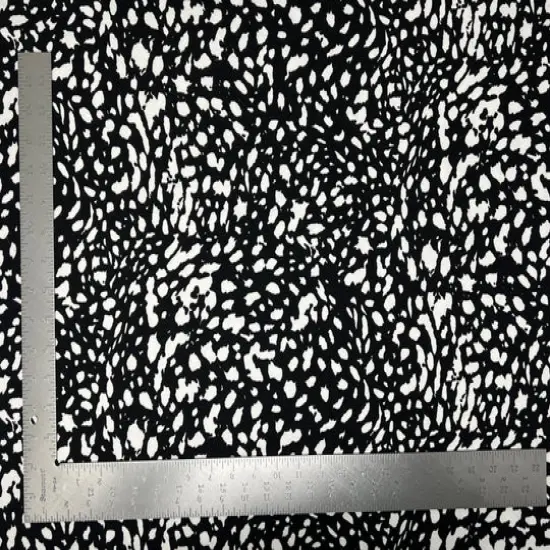 1 Yard Animal Print Liverpool Knit Fabric with Stretch for Bold Fashion Tops and Dresses 58/60 inches Width {1}