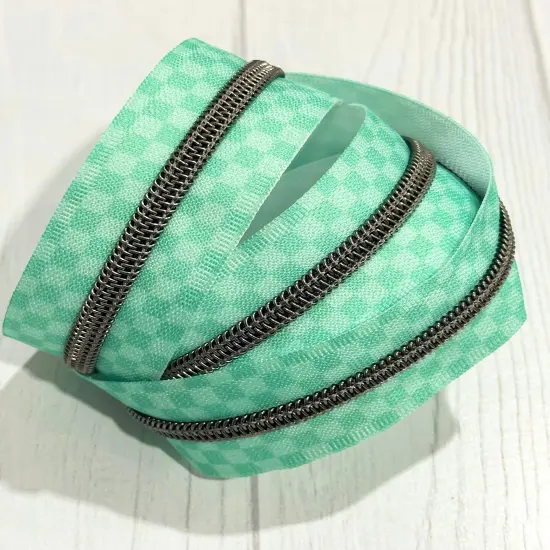 Tonal Check tape with gunmetal teeth Sea green {1}