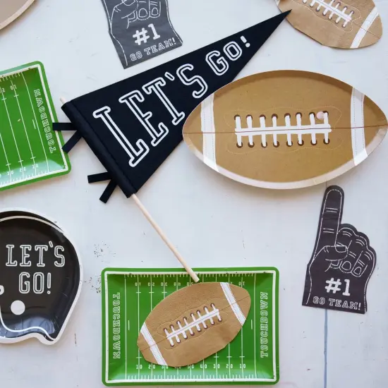 FOOTBALL PLATES {5}