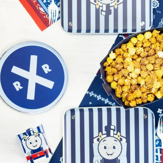 THOMAS & FRIENDS&trade; ASSORTED SMALL PLATES {5}