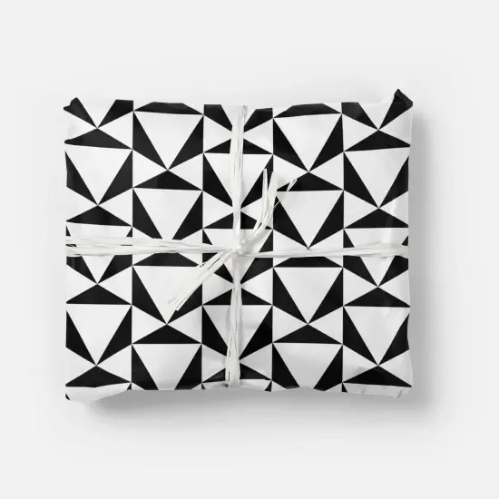 Black & White Geo Shape Gift Wrap VIII {1}