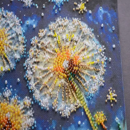 Bead Embroidery Kit - Give your dream to the wind AB-931 {4}