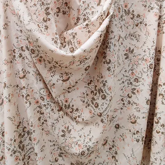 1 Yard Sun Kiss Rayon Poplin Fabric Soft Lightweight Material for Dresses and Blouses 53/54 Inches Wide {1}