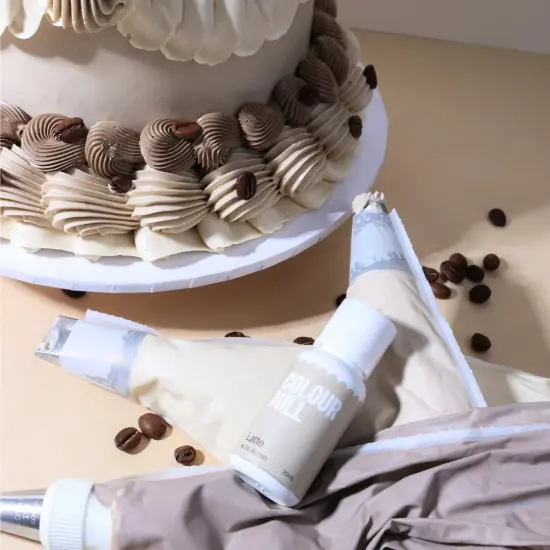 20ml Latte Oil Based Colouring for Chocolate Buttercream Ganache Cake Batter Fondant and More {5}