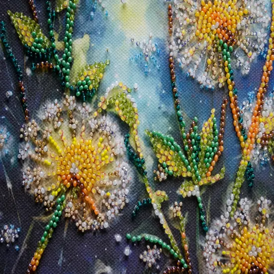 Bead Embroidery Kit - Give your dream to the wind AB-931 {5}