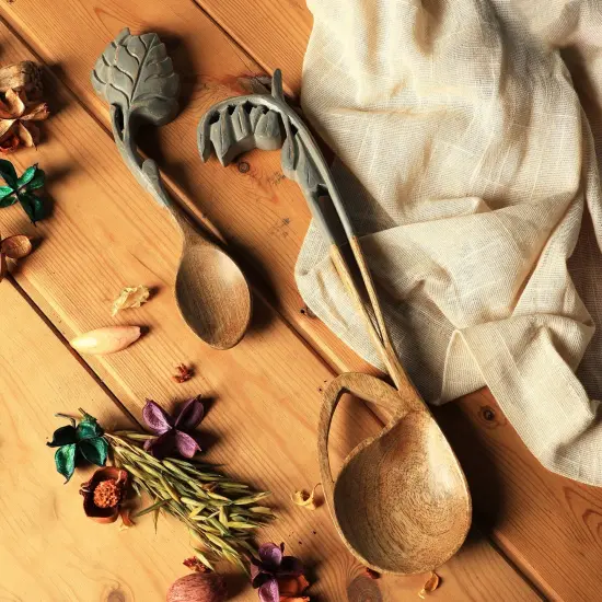 2 Piece Wooden Cooking Utensil Set/Salad Servers {1}