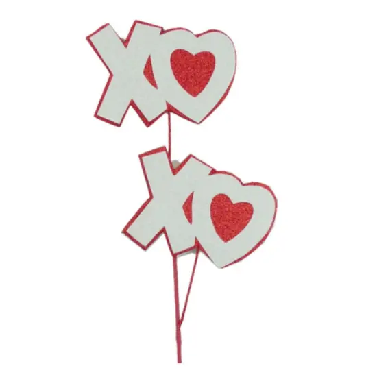 27" XOXO Heart Spray {3}