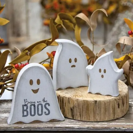 White Wood Ghost Sitters Set of 3 with Distressed Finish, Freestanding Halloween Decor {2}