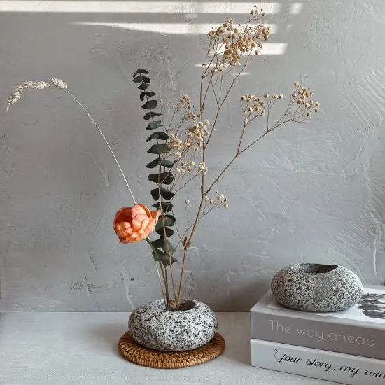 Beach Stone Ikebana Vase {1}