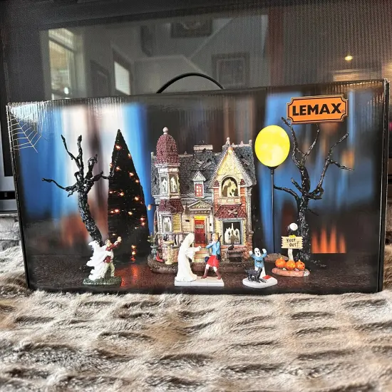 The House Of Shadows Set - Lemax Spooky Town {2}