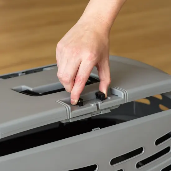 IRIS USA Small Pet Travel Carrier with Front and Top Access, Black/Gray {4}