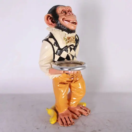 Small Monkey Butler Statue {6}