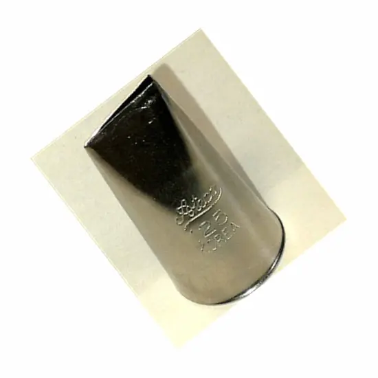 Ateco Petal Decorating Tip {2}