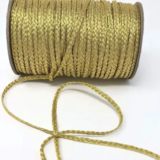 Flat Braid Gold Metallic Trim Full Roll {1}
