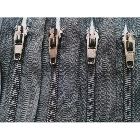 Black Generic Nylon Zippers #3 Coil Closed Bottom {4}