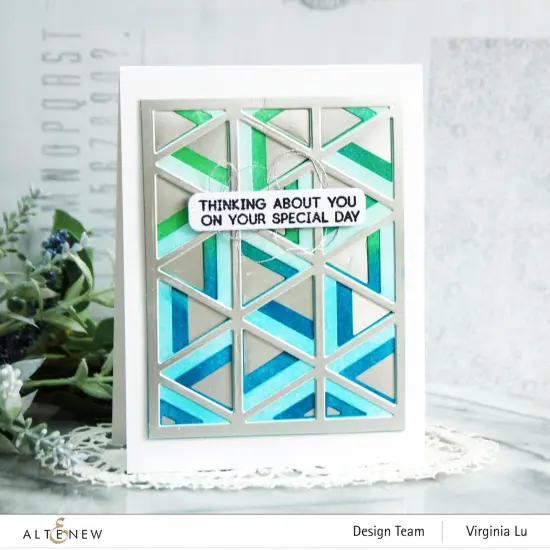 Triangle Madness Die Set {2}