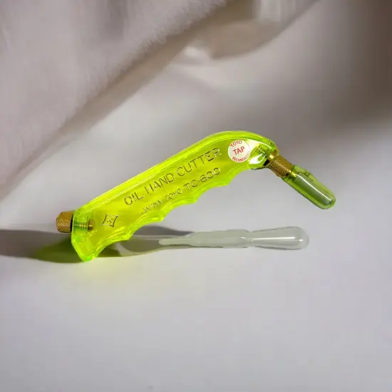 [TC-600PRV] TOYO&trade; Pistol Grip Supercutter&reg; with Tap Wheel Technology - PATTERN BLADE Yellow neon {4}