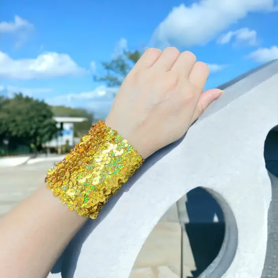 5 yards of 8 RowStarlight Hologram Stretch Sequin Trim | 5 yard cut Gold {5}