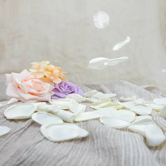 200Pcs Ivory Silk Rose Flower Petals for Valentaine's Day,Wedding Flower Girl {3}