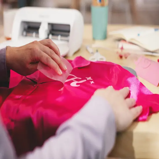 Cricut Joy Xtra and EasyPress Mini with Iron-on Vinyl Sample Pack Bundle {4}