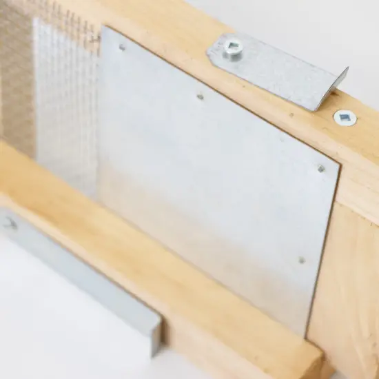 Stoney Acres Robbing Screen for Beehive, Beekeeping Equipment to Prevent Hive Robbing, Easy to Install, Fits 5-Frame Langstroth Nuc Hives {4}