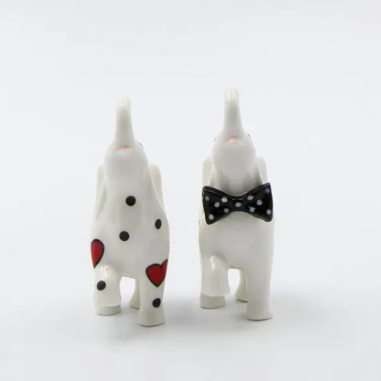 Ceramic Elephant Couple Salt and Pepper Shakers, Home D&eacute;cor, Gift for Her, Gift for Mom, Kitchen D&eacute;cor, Valentine&rsquo;s Day D&eacute;cor {5}