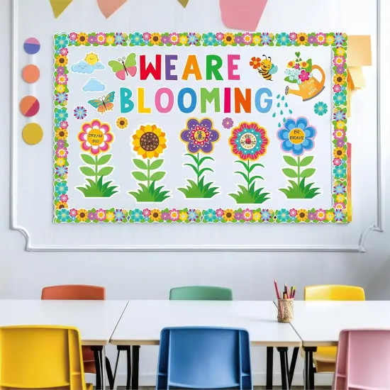 Spring Classroom Bulletin Board Decoration Set - Green {4}