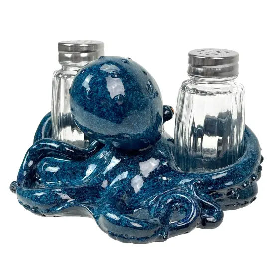 Whimsical Coastal Salt and Pepper Shaker Sets &ndash; Nautical Kitchen D&eacute;cor {4}