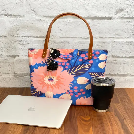 Crosscut Sewing Co.&reg; Lincoln Tote Sewing Kit - Beginner Sewing Project Kit Dahlia blue {4}