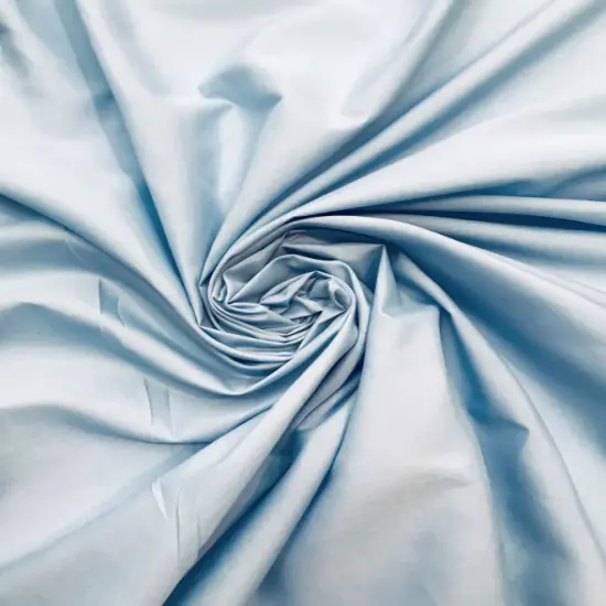 1 Yard Lt. Blue Poly Cotton Fabric Soft, Lightweight, and Breathable 59/60&Prime; Wide {2}