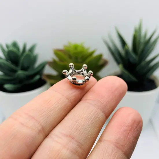 Silver 3D Crown Charms, Bead Caps, 13x6mm {3}
