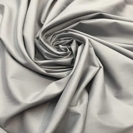 1 Yard Lavender Poly Cotton Blend Fabric Ideal for Apparel Crafts Home Decor and Quilting 58/60″ Width Silver {1}