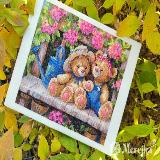 Garden Friends K-265 Counted Cross-Stitch Kit {2}