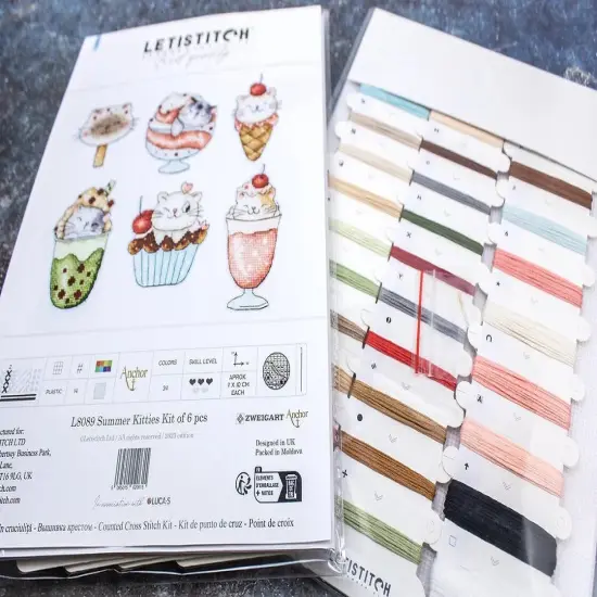 Summer Kitties Kit L8089 Counted Cross Stitch Kit {4}