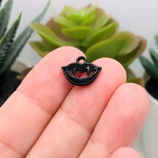 Red and Black Enamel Vampire Teeth Charms, 11x13mm {3}