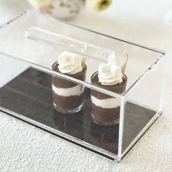 Lucite Wood Look Cake Tray with Lid {4}