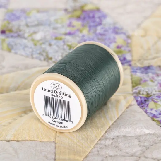 Hand Quilting Thread #010 - Green Spool {2}